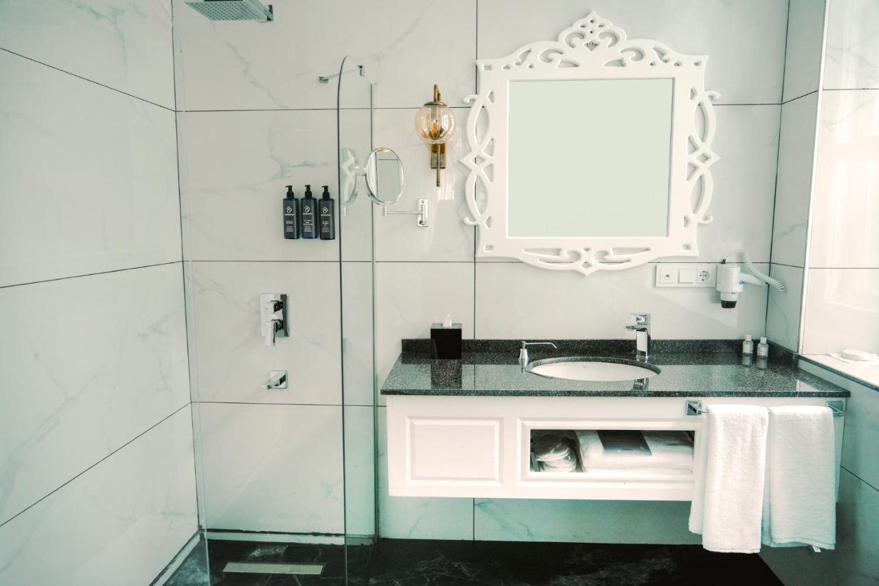 Qrista Managed By Dedeman Hotel Kars Ngoại thất bức ảnh